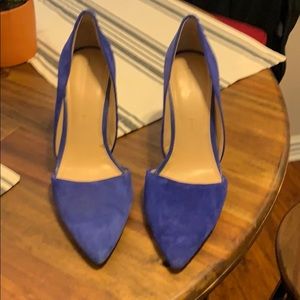 Blue suede Banana Republic d’orsay pumps